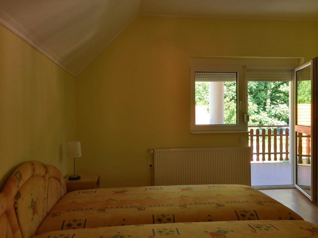 Apartment Altorjai Fonyód Екстериор снимка